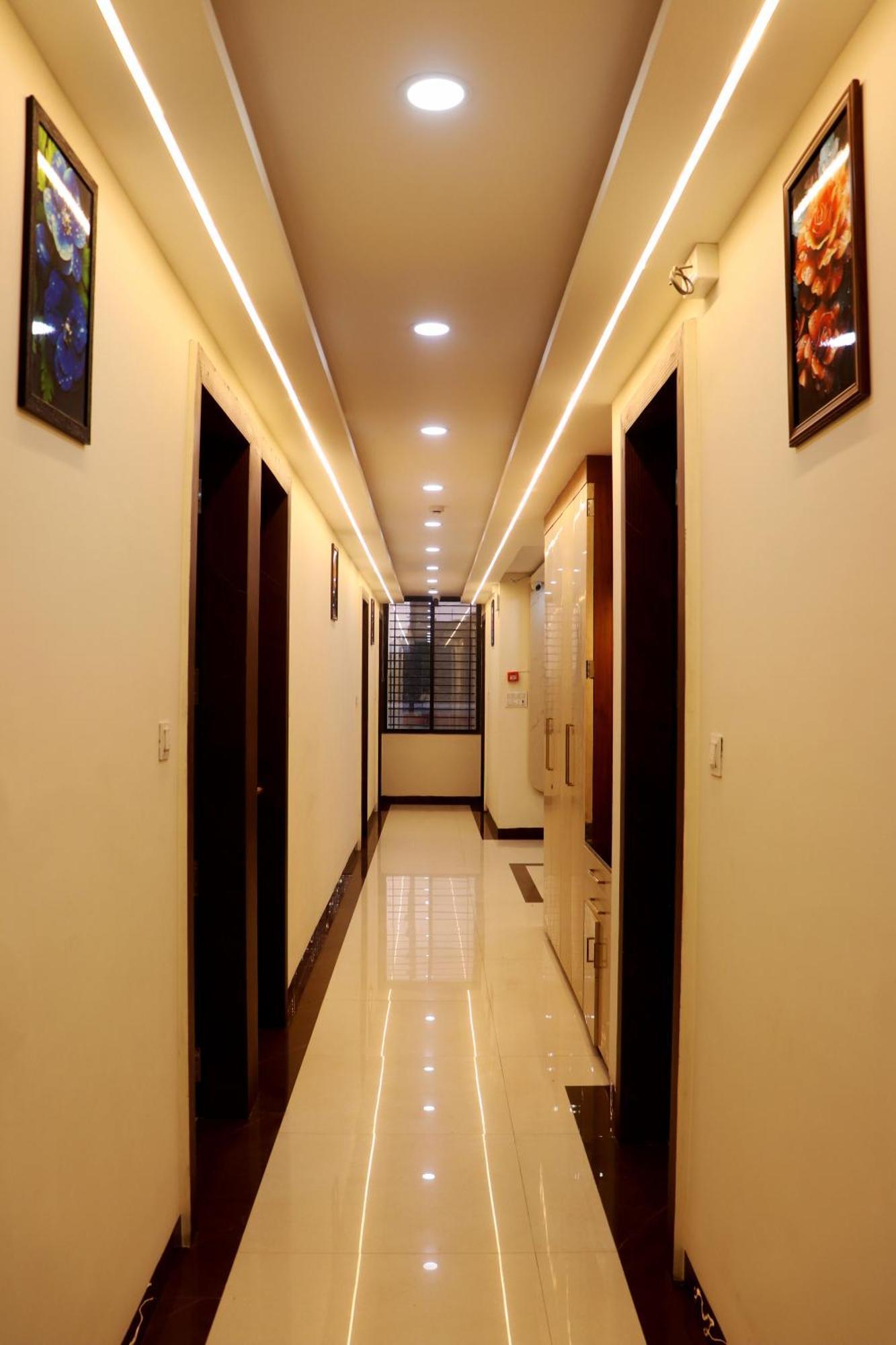 Hotel Aranyasutra Inaya, Indore Eksteriør bilde