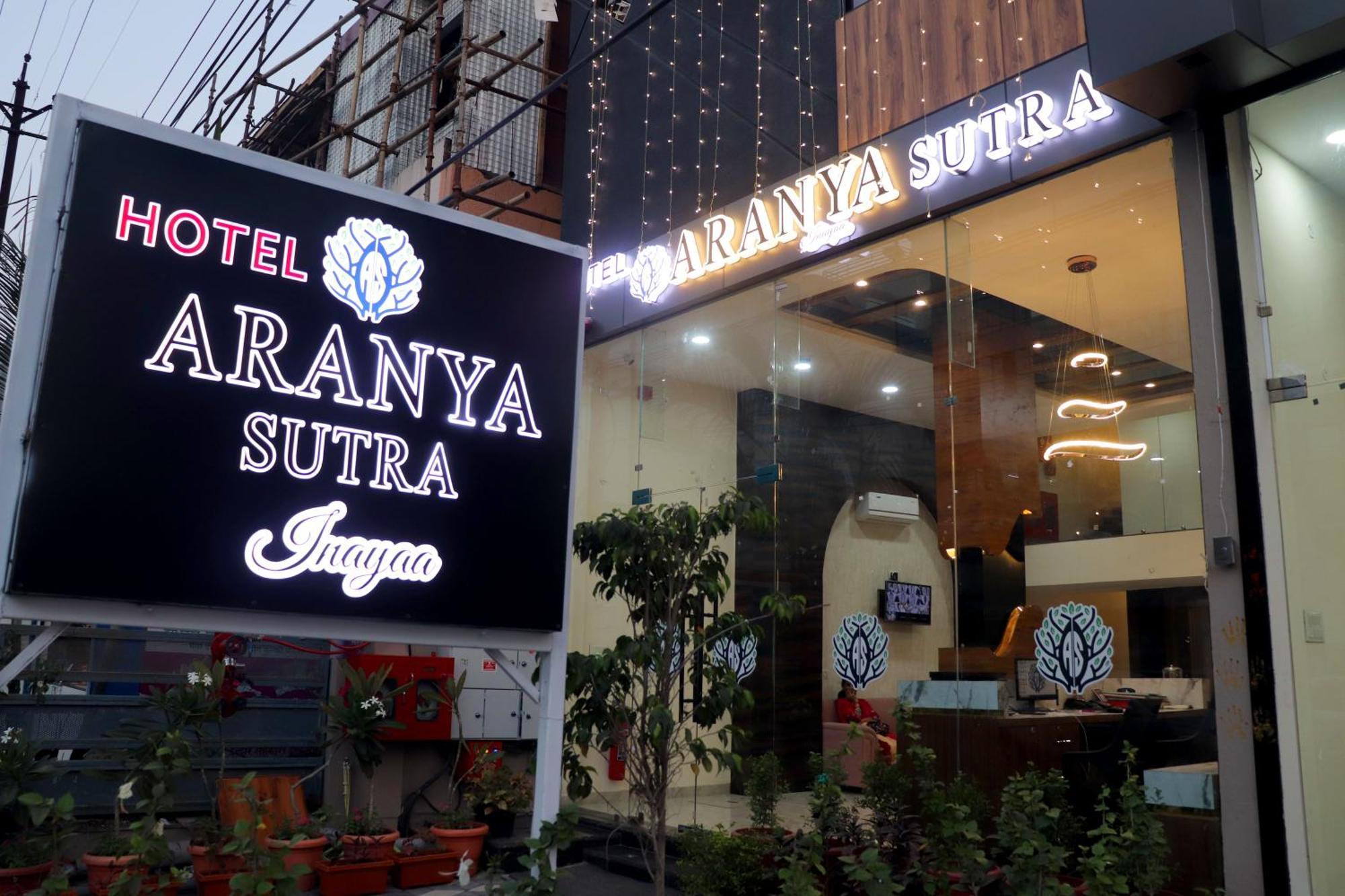 Hotel Aranyasutra Inaya, Indore Eksteriør bilde