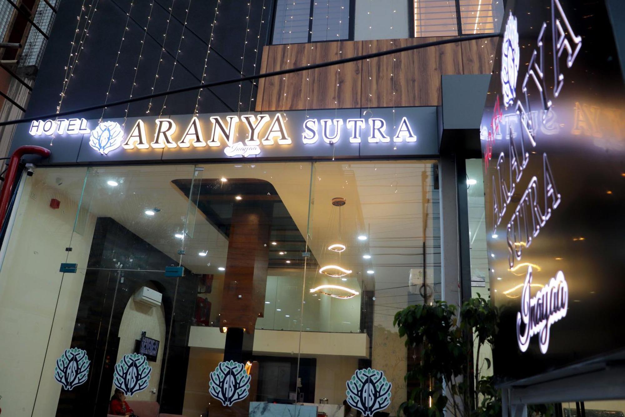 Hotel Aranyasutra Inaya, Indore Eksteriør bilde